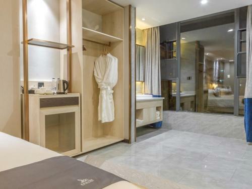 Greentree Eastern Kunming Baiyun Road Tongde Square Hotel