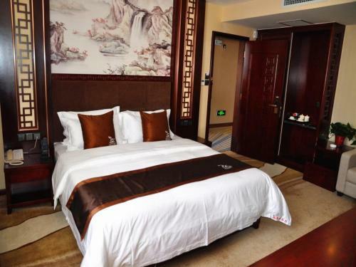 Greentree Eastern Kunming Baiyun Road Tongde Square Hotel