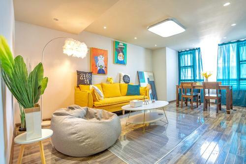 Hostal Kunming Rest Light Apartment Hotel
