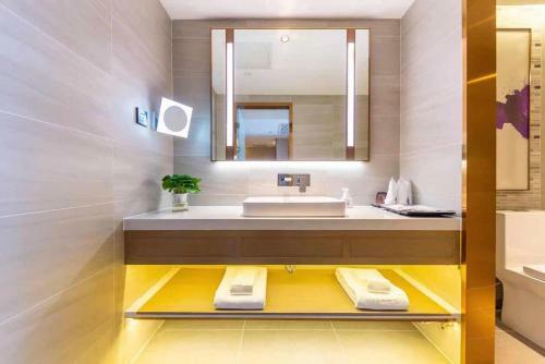 Lavande Hotel Zhonghai Plaza Store