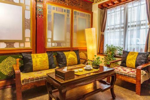 Floral Hotel Lincang Boutique Hotel