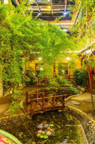 Floral Hotel Lincang Boutique Hotel