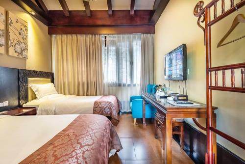 Floral Hotel � Pingle Courtyard Chengdu