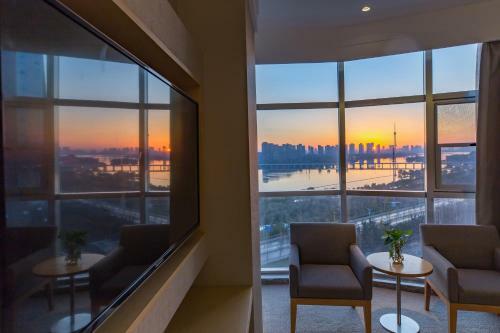 Hotel Yitel (linyi Binhe Avenue)