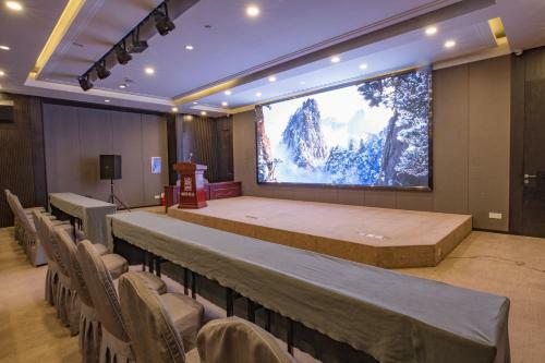 Hotel Yitel (linyi Binhe Avenue)