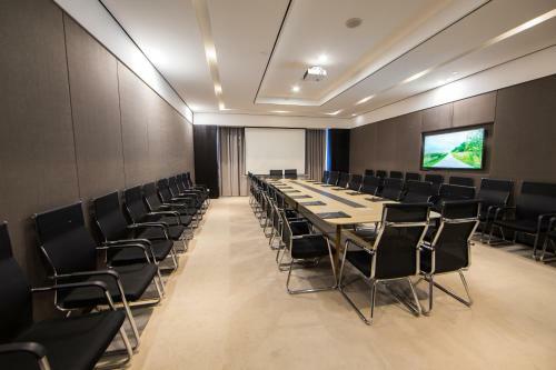 Hotel Yitel (linyi Binhe Avenue)