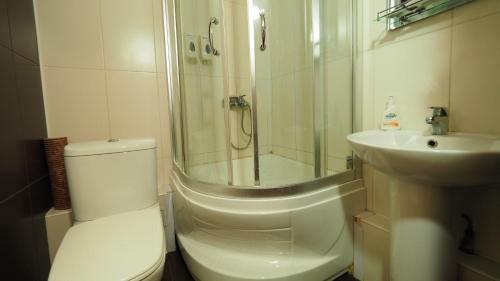 Hostal Hotellica Guest House