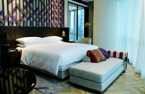 Renaissance Nanning Hotel