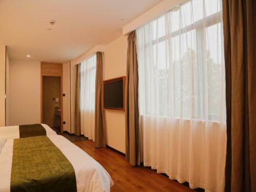 Greentree Inn Nanjing Baijiahu Express Hotel