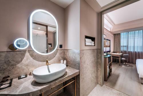 Hotel Mercure Nanjing Downtown