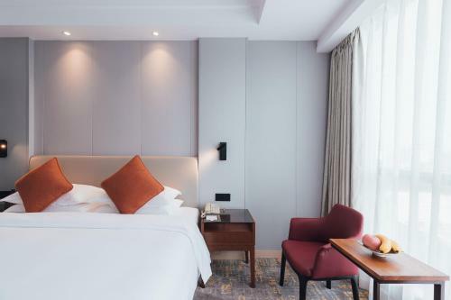 Zhenhe Hotel
