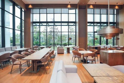 Zhenhe Hotel