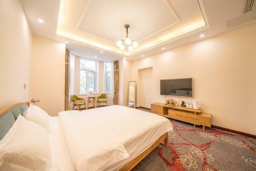 Qingdao Top Yunyin Homestay