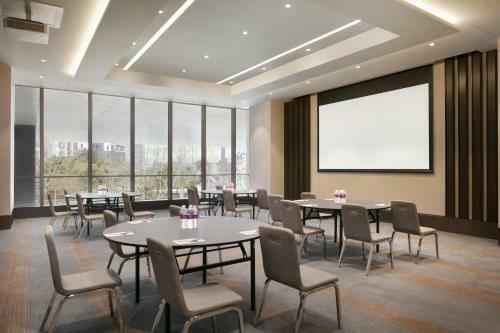 Hotel Hyatt Place Shanghai Tianshan Plaza