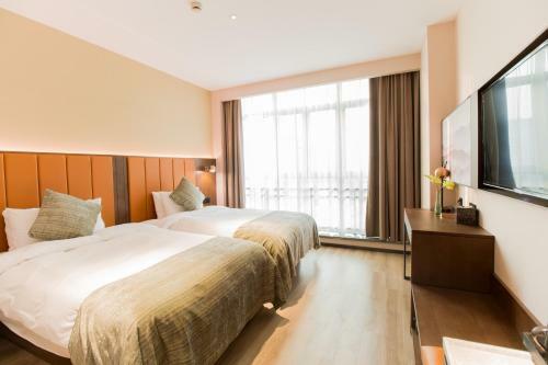 Hotel Yitel Shanghai Middle Ring Road Caobao Road