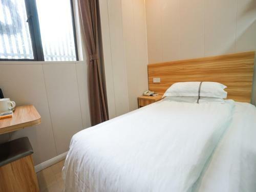 Shell Hotel Shanghai Tongji University Siping Road