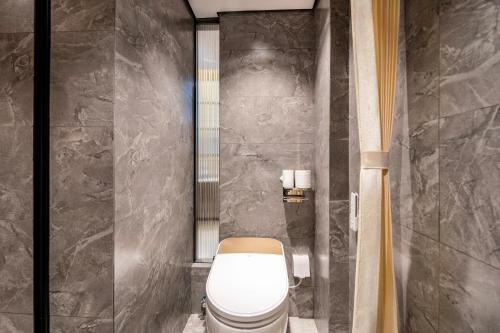 Mengguo Hotel Zhuqiao Town
