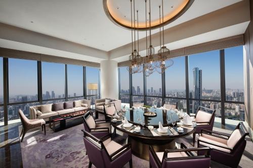 Crowne Plaza Shenzhen Nanshan, An Ihg Hotel
