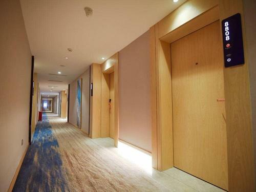 Hotel Kyriadchina Shantou High-speed Railway Station