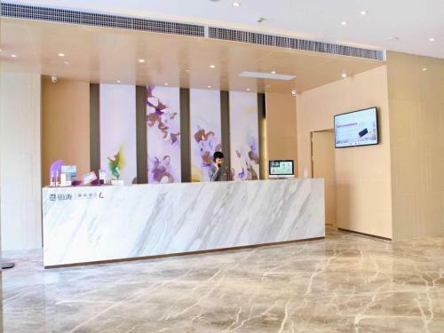 Lavande Hotel Shenzhen North Station Bantian Huawei Base