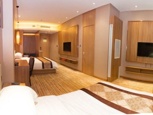 Greentree Eastern Tianjin Wuqing Stadium Hotel