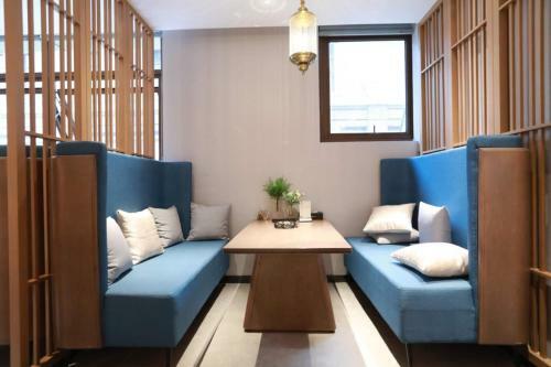 Holiday Inn Express Pengzhou Downtown, An Ihg Hotel