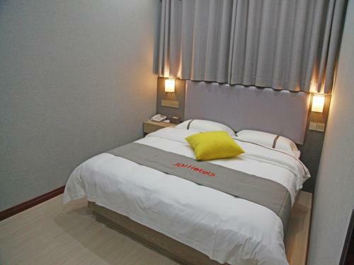 Jun Hotels Chongqing Wanzhou District Gaosuntang Plaza