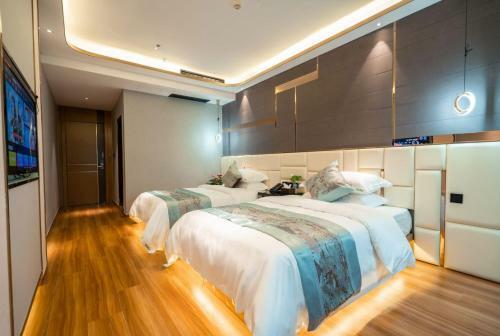 Tongren Qingyou Hotel
