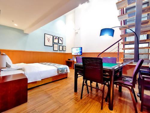 Hotel ?????????????