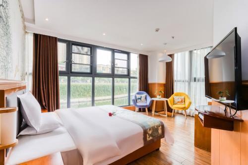Hotel ?????????????
