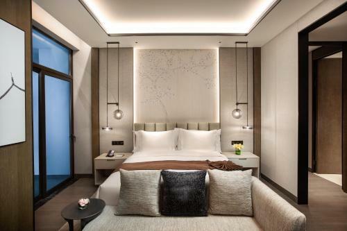Crowne Plaza Wuzhen, An Ihg Hotel