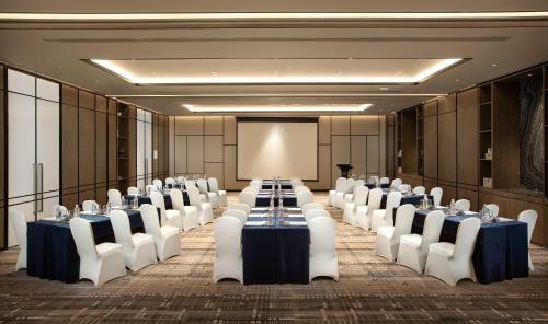 Crowne Plaza Wuzhen, An Ihg Hotel