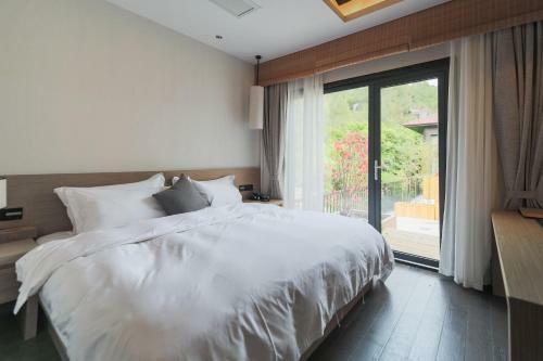 Wujing Shanhaijian Hotel