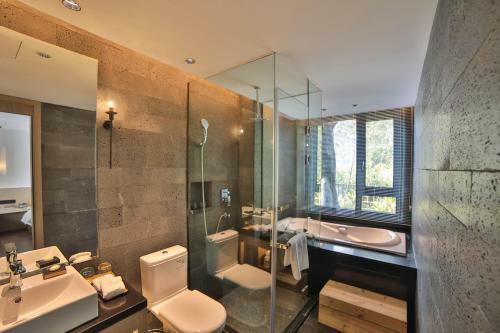 Wujing Shanhaijian Hotel
