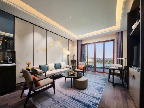 Wanda Realm Wuxi Hotel