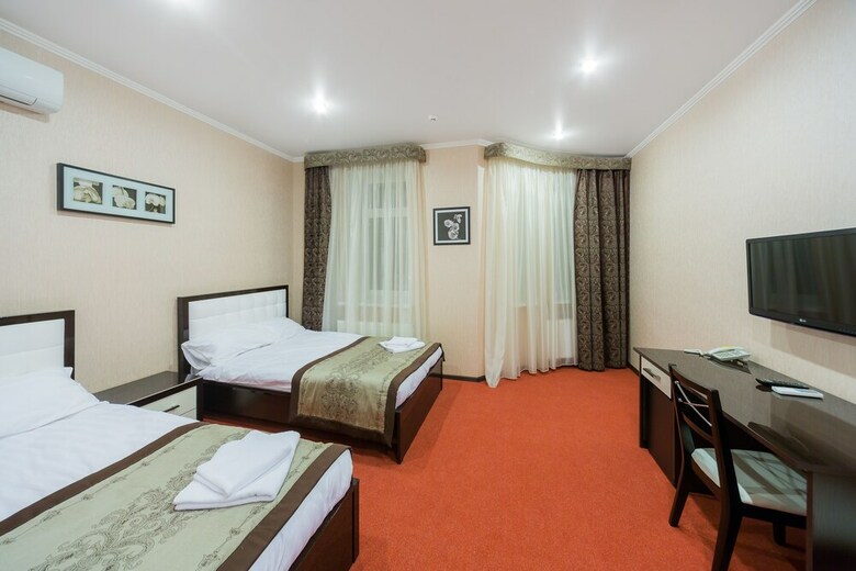 Prestige House Verona Hotel