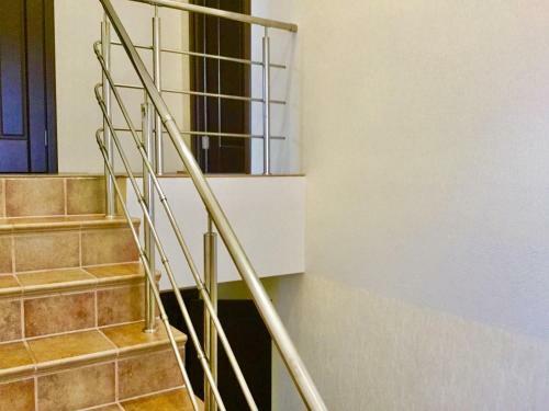 Villa 4 Bedroom Cottage At Sbornaya Str.