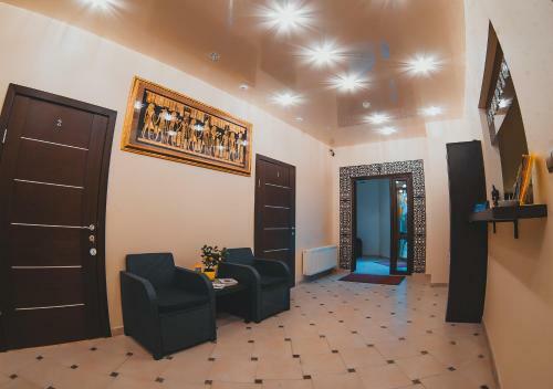 Cruise Hotel