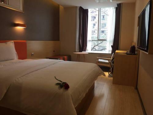 Hotel 7days Premium Yibin Riverside Branch