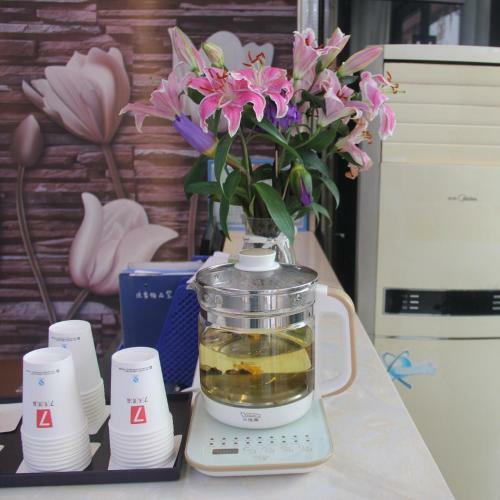 Hotel 7days Premium Yichang Gezhouba Branch