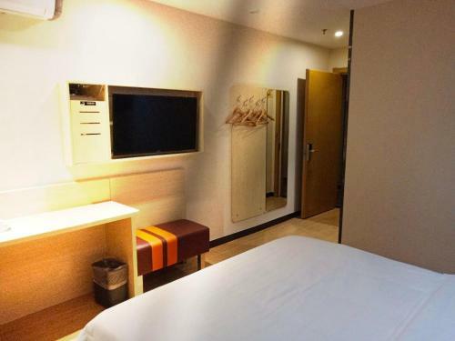 Hotel 7days Premium Yantai Railway Station Branch