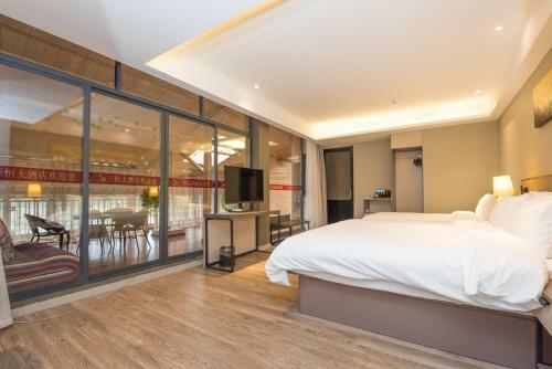 Sixuan Sanheng Hotel