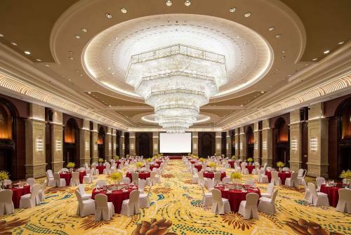 Hotel Wyndham Zhuji West