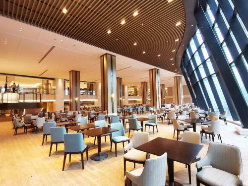 Parkview International Hotel
