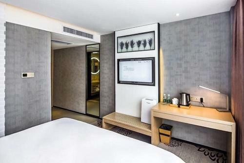 Lavande Hotel Shenzhen Baoan Haiya Binfencheng