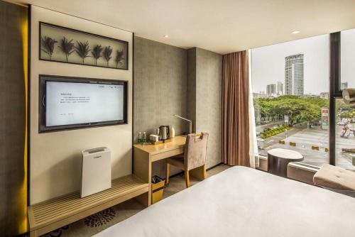Lavande Hotel Shenzhen Baoan Haiya Binfencheng