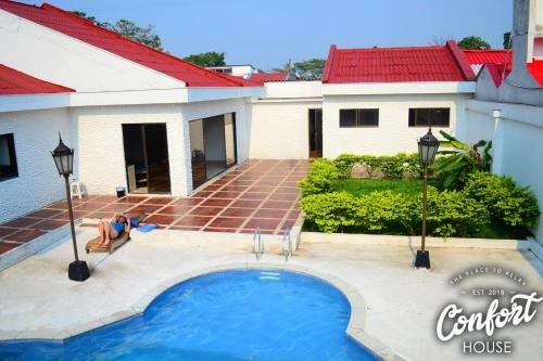 Hotel Confort House Acacias