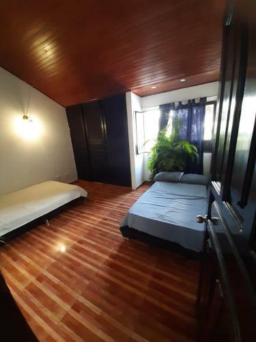 Hotel Confort House Acacias