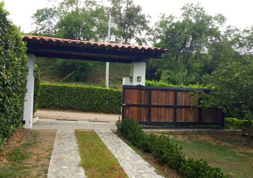Finca Con Piscina Privada En Santa Fe de Antioquia