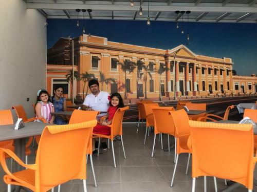 Hotel Prado Real